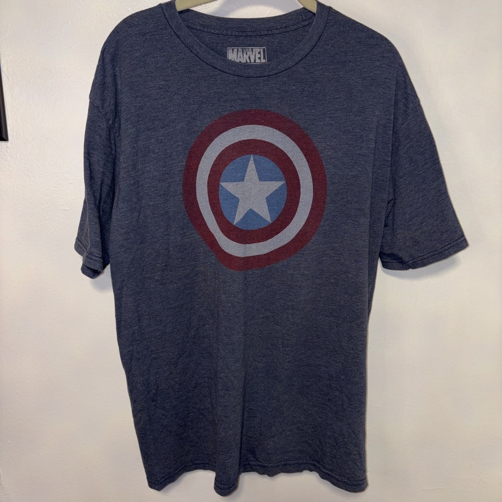 Marvel Captain America Women's Size X Large Distressed Shield Tee‎ T Shirt